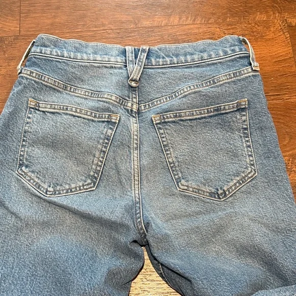 J. Crew Women's Light Blue Cropped Jeans with Frayed Hem - Picture 3 of 3